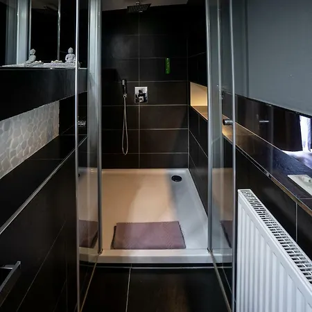 Sl'otel - Stadthotel - Voll Klimatisiert Отель Бернбург