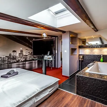 Sl'otel - Stadthotel - Voll Klimatisiert 호텔 베른부르크