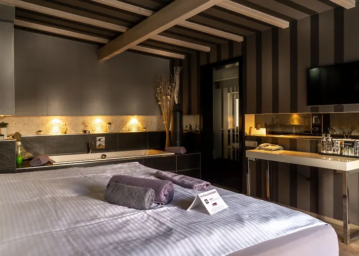 Hotel Sl'otel - Stadthotel - Voll Klimatisiert Bernburg