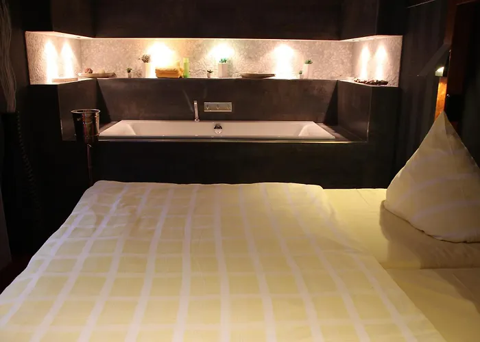 Hotel Sl'otel - Stadthotel - Voll Klimatisiert Bernburg