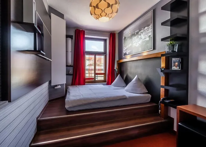 Sl'otel - Stadthotel - Voll Klimatisiert Hotel 3*