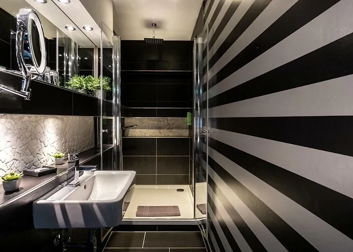 Sl'otel - Stadthotel - Voll Klimatisiert